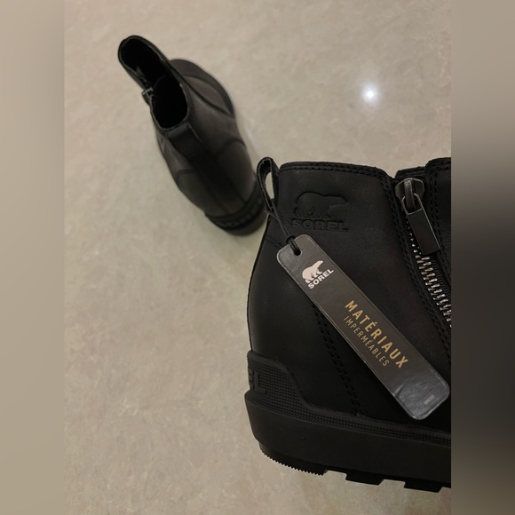 SOREL Evie II Zip Waterproof Ankle Boot (Women) In Black Size 7.5 - Picture 5 of 14